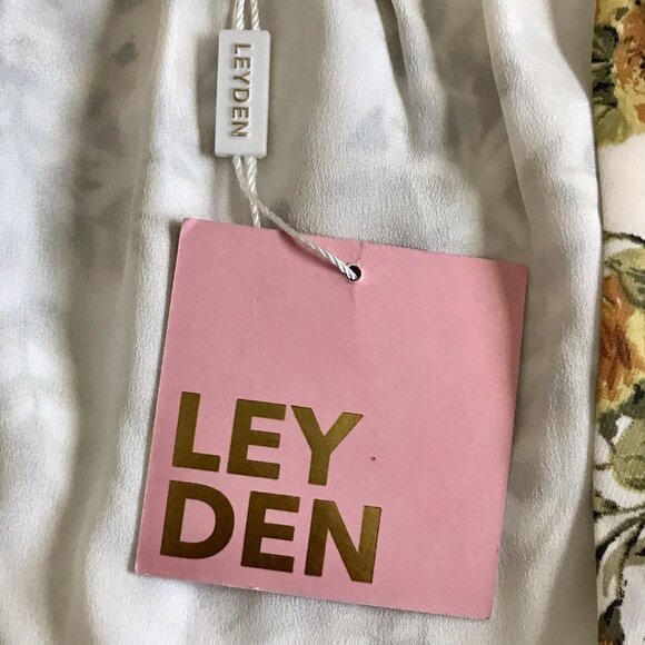 LEYDEN V-Neck‎ Short Sleeve Floral Wrap Midi Dress Size XS - Picture 8 of 12